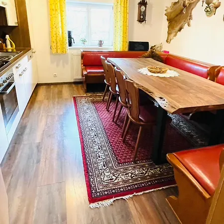 Almenrausch Mit 110 M2 Und Sonniger Terrasse Burgberg (Bavaria)